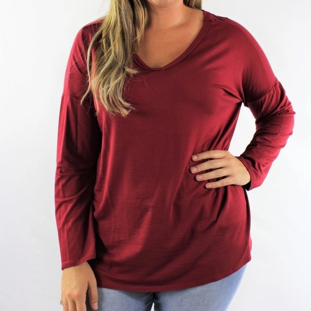 V-neck Long sleeve Shirt Plus size